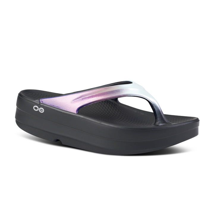 OOFOS Women's OOmega OOlala Luxe Sandal OOFOS