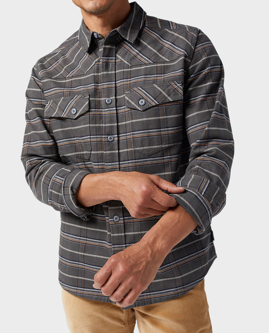 Stio Men's Junction Midweight Flannel Shirt Stio