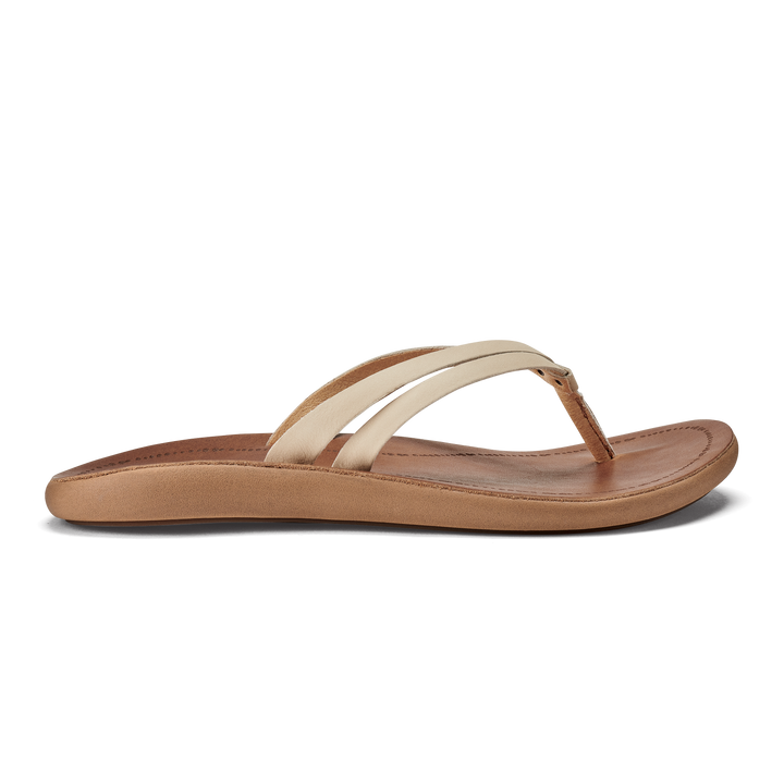 OluKai Women's Kapehe Luana Olukai