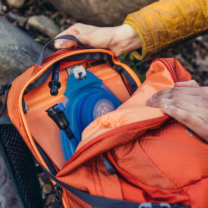 Gregory Packs (Women's Fit) Juno 24 H2O Daypack Gregory