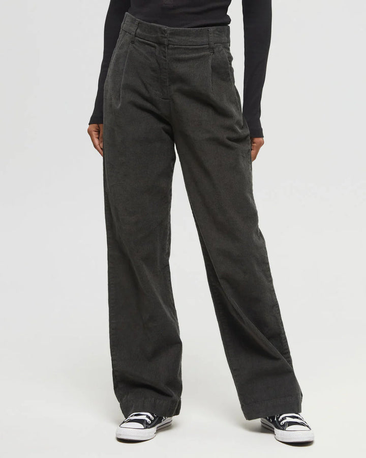 Tentree Women's EcoStretch Corduroy Straight Leg Pant