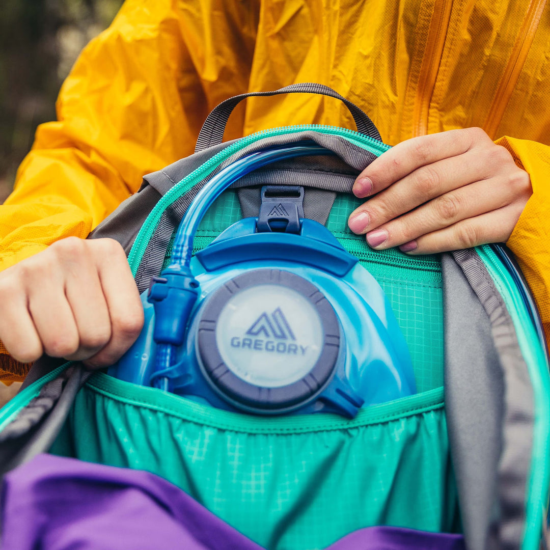 Gregory Packs (Women's Fit) Jade 28 - Hiking Pack Gregory