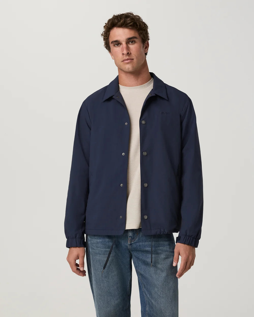 Vuori Men's V1 Coach Jacket Vuori