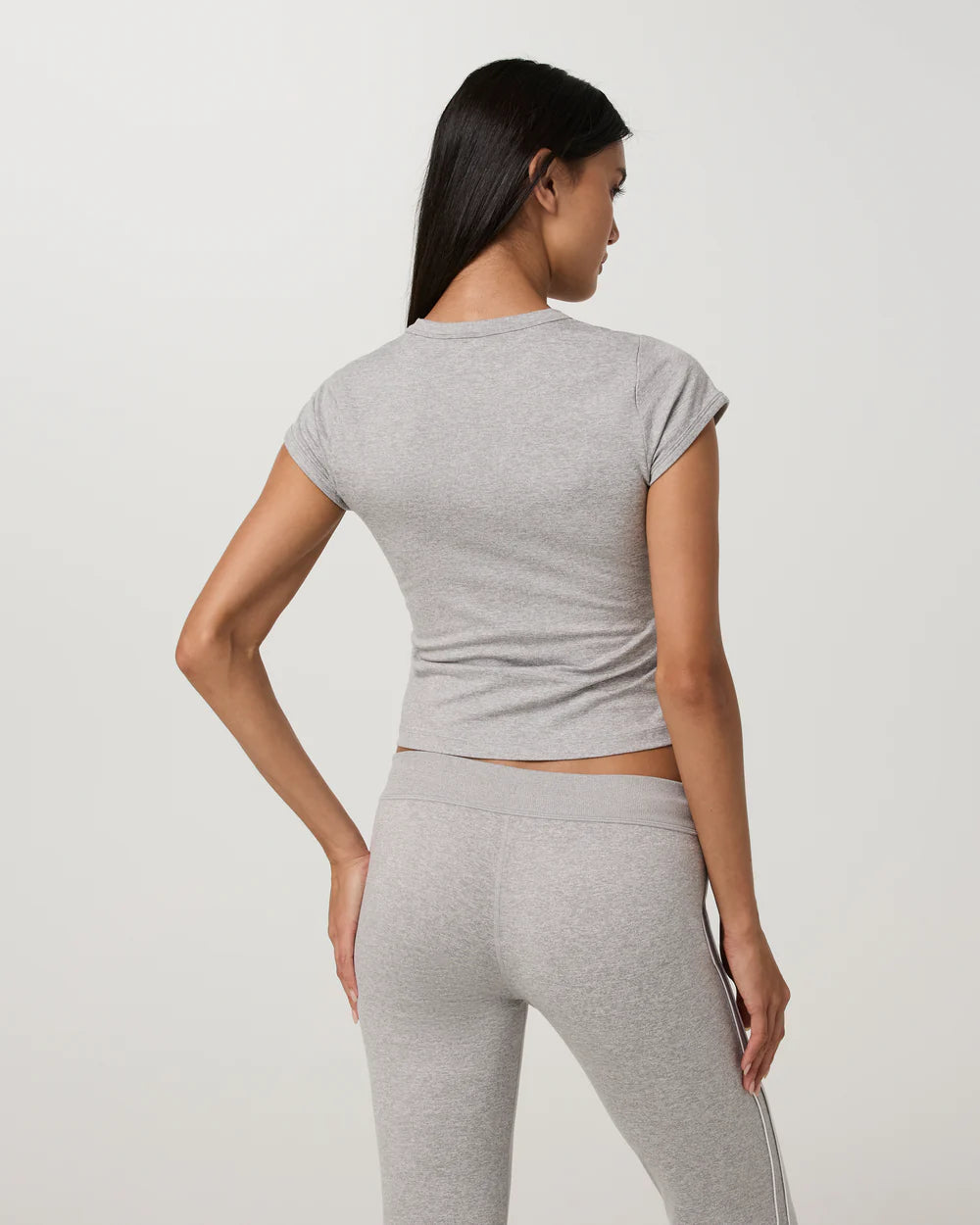 Vuori Women's Baby Tee (Short Sleeve) Vuori