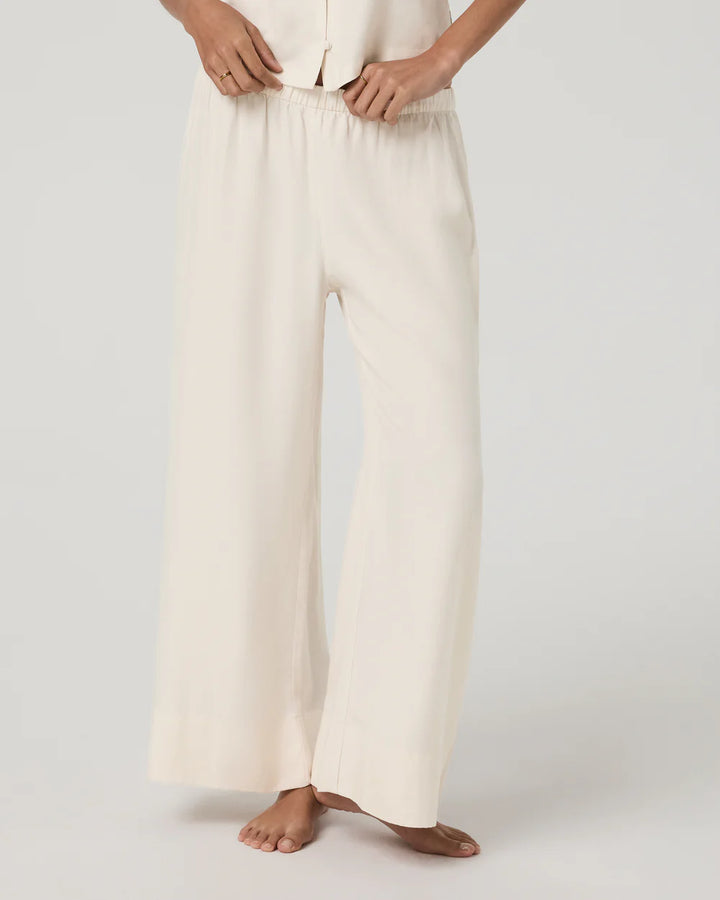 Vuori Women's Trestles Twill Crop Wideleg Vuori