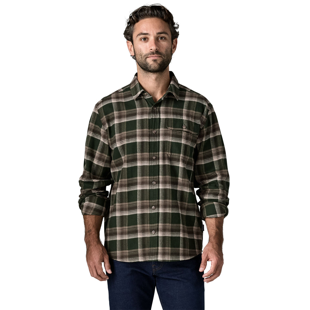 Patagonia Men's Long Sleeved Lightweight Fjord Flannel Shirt Patagonia