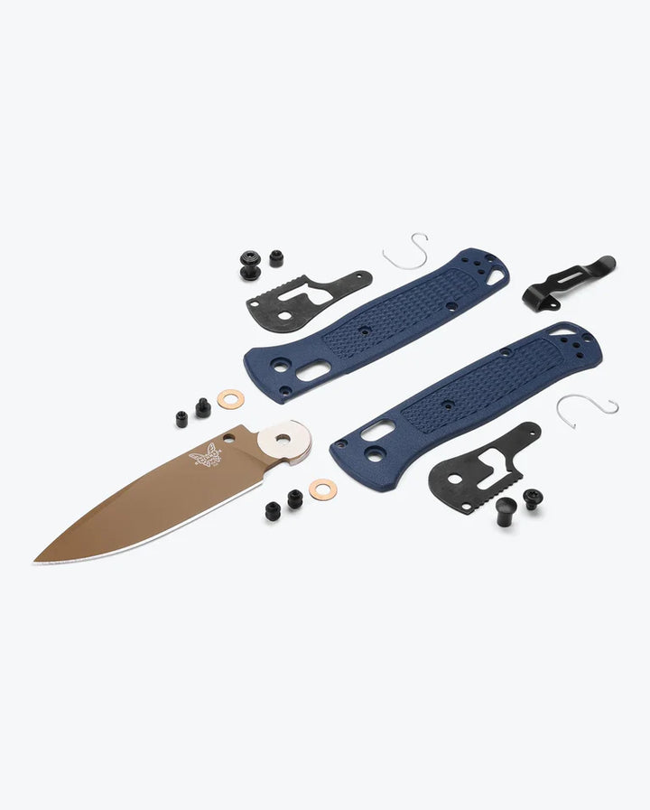 Benchmade Bugout Axis Drop Point Crater Blue Grivory Benchmade