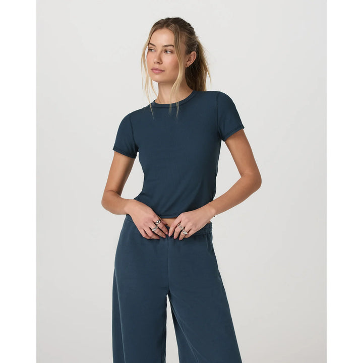 Vuori Women's Pose Fitted Tee Vuori